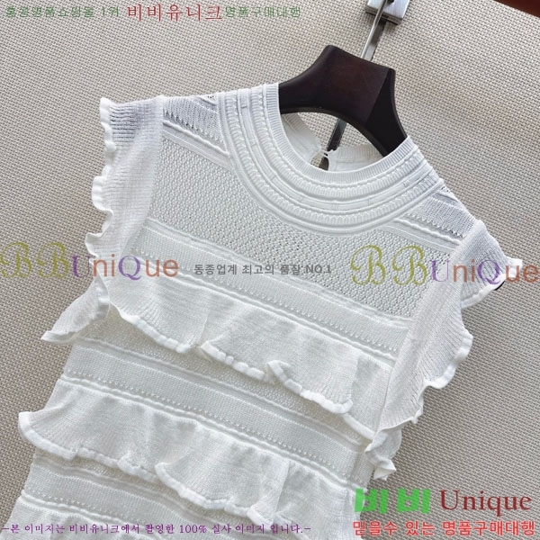 ���� ���ο� ���ǽ� CHE03643-5