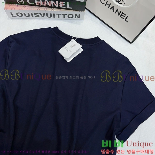 ���� ���ڷ� ��ġ�ڸ� ���� Ƽ���� BC43046388-7