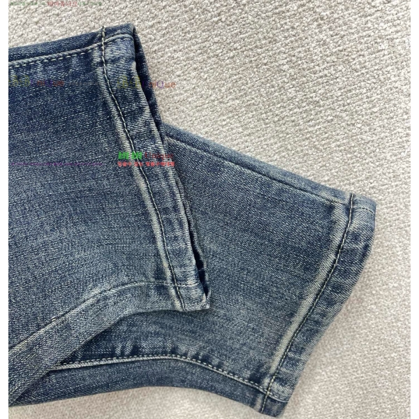 ���� ũ������ û���� CH268574