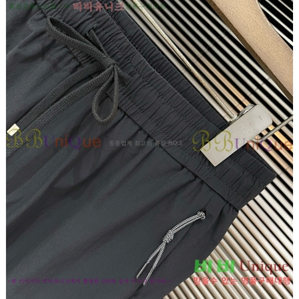 ���� �߷��þư� �ݹ��� BA136954-1