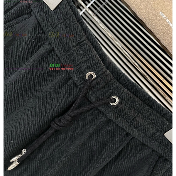 ���� ũ������ �ݹ��� CH413789-1