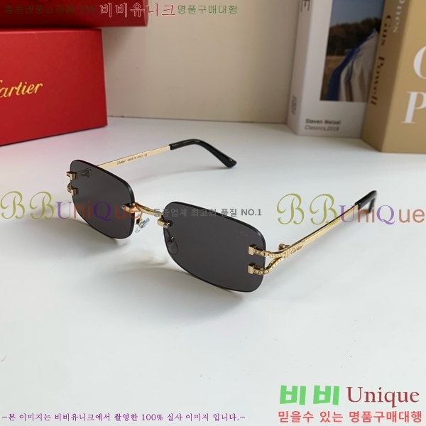 ���� ��쿡 ���۶� CAR167284