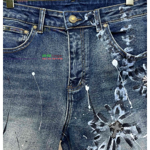 ���� ũ������ �ݹ��� CH138649