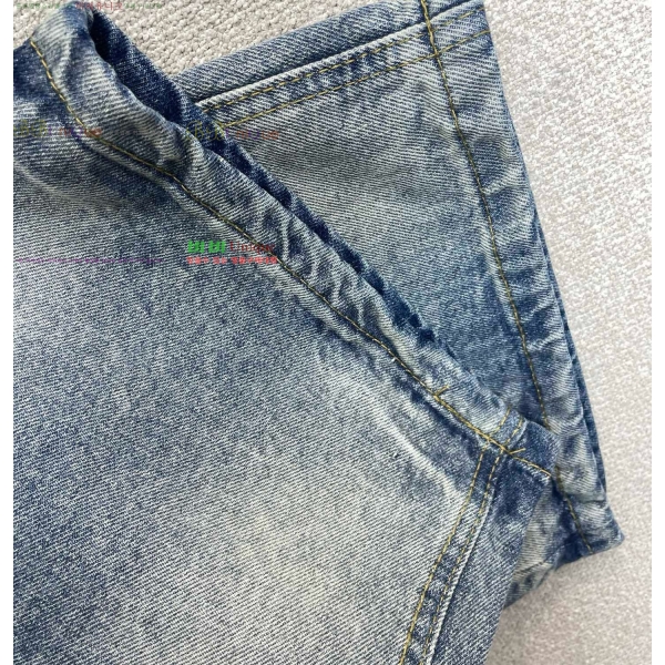 ���� ũ������ û���� CH268750-2