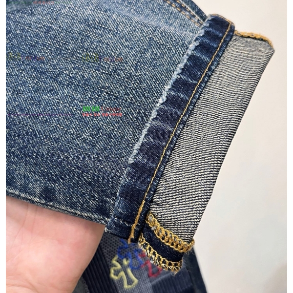 ���� ũ������ û���� CH268751