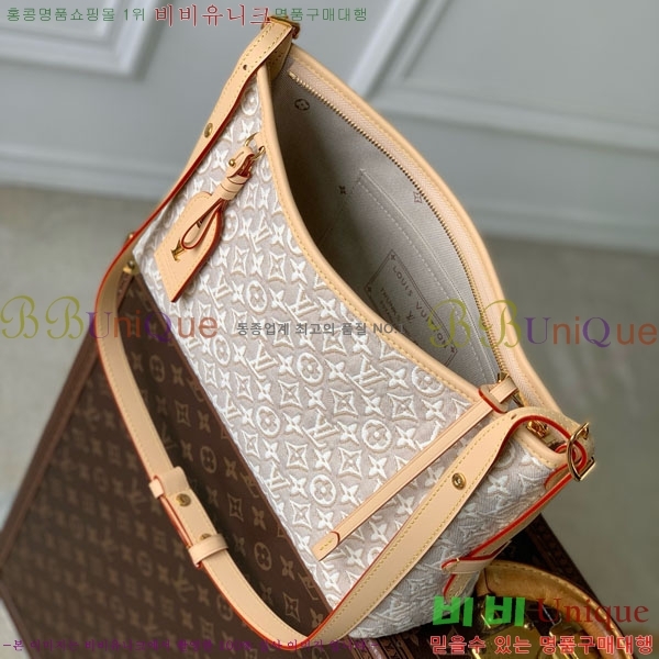 #����*�� ĳ���� �̽�Ʈ ����Ʈ M2A136-100