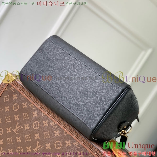 #����*�� ��ī�� ���ǵ� M30327-102