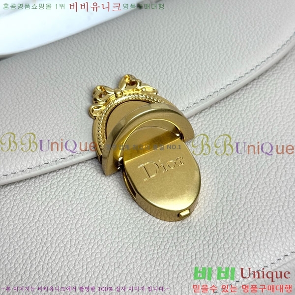 #��* �޴޸��� �÷� �� �̵�� M3922-2001