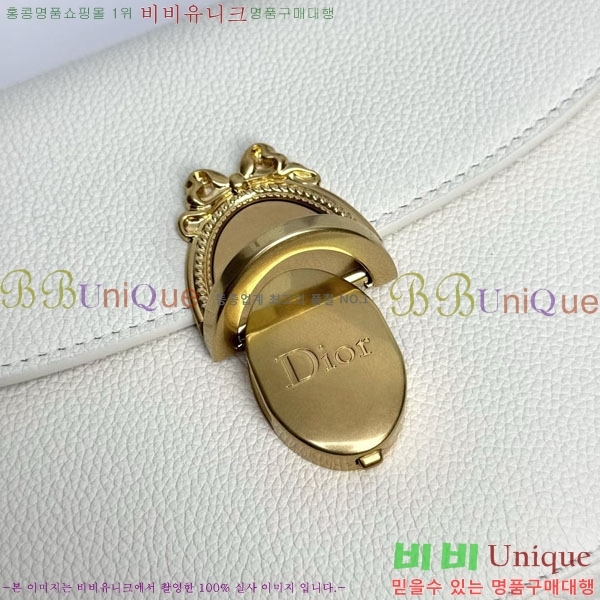 #��* �޴޸��� �÷� �� �̵�� M3922-2005