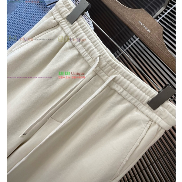 ���� �߷��þư� �ݹ��� BA136958-3