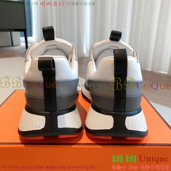 �������� �����޽� ����Ŀ�� HE566608-9