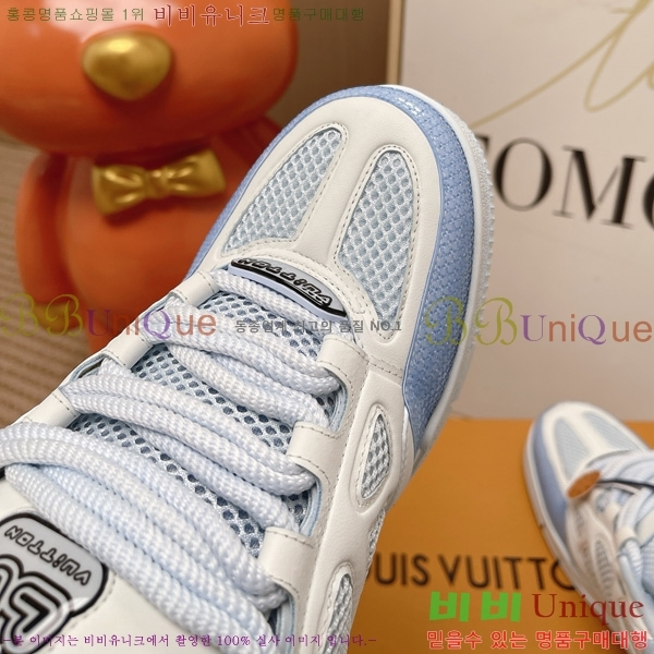 �������� ���̺��� Ʈ���̳� ����Ŀ�� LT2600691-7