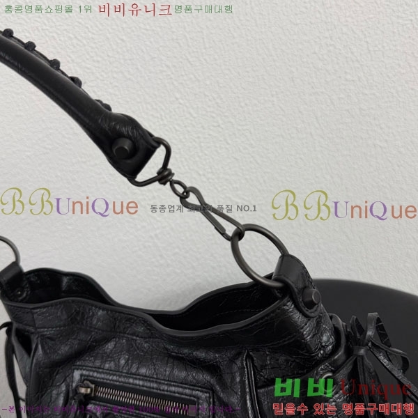 #�߷�**�� 𝗟𝗘 𝗖𝗜𝗧𝗬 �� ��Ƽ ��Ŷ�� 8767572-102