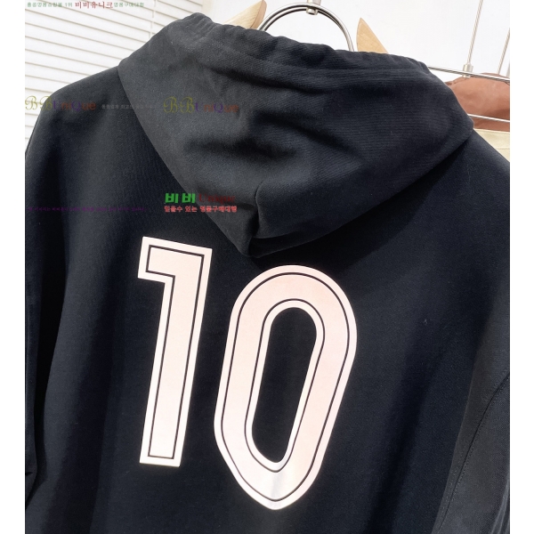 ���� �߷��þư� �ĵ� ��Ŷ BA167389