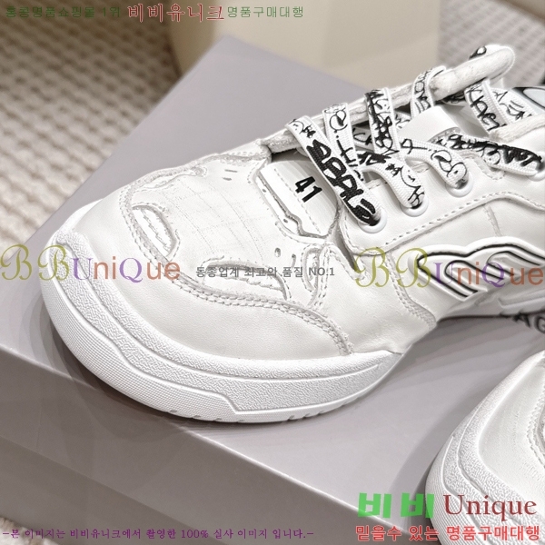�������� �߷��þư� ����Ŀ�� ������ BA352864-5