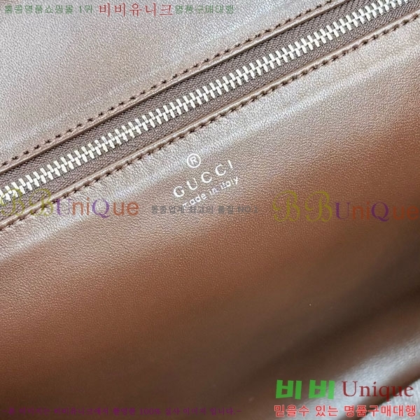 #��* ��Ű �÷� ���� ũ�ν��ٵ�� A005ZI-101