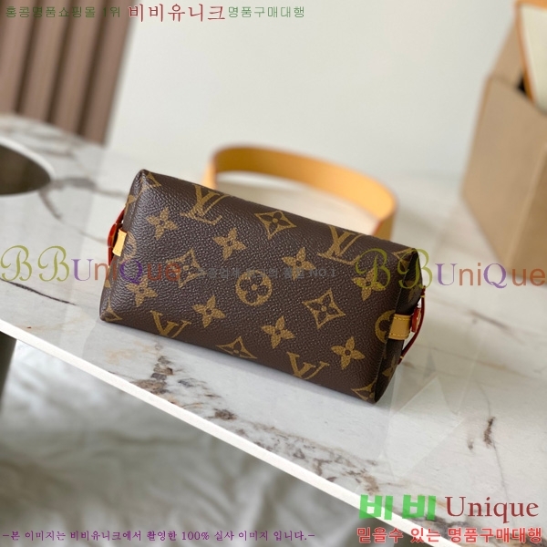 #����*�� ĳ���� �̴� M2A711-200
