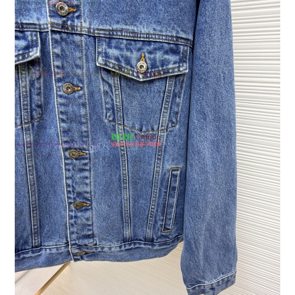 ���� �ο��� û���� 30LW268215-1