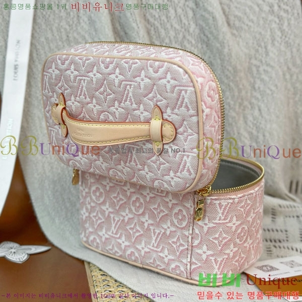 #����*�� �Ͻ� �̴� ����Ƽ ���̽� M29667-200