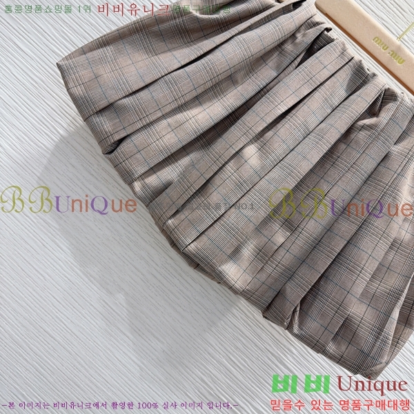 ���� �̿�̿� ��ĿƮ MIU3434561-6