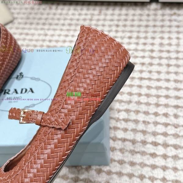 ����� �޸����� �÷����� 32PR268202-3