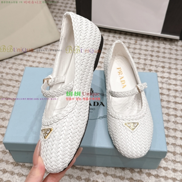 ����� �޸����� �÷����� 32PR268202-4