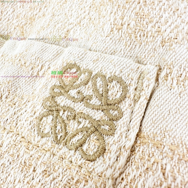���� �ο��� ���´� �ݹ��� 25LW26798-3