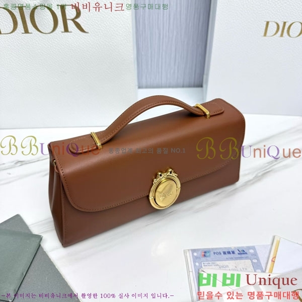 #��* �޴޸��� �Ŀ�ġ M3671-1003