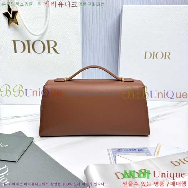 #��* �޴޸��� �Ŀ�ġ M3671-1003