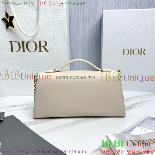 #��* �޴޸��� �Ŀ�ġ M3671-1009