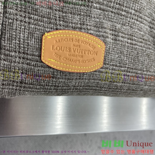 ���� ����*�� �ٿ� �е� L77462