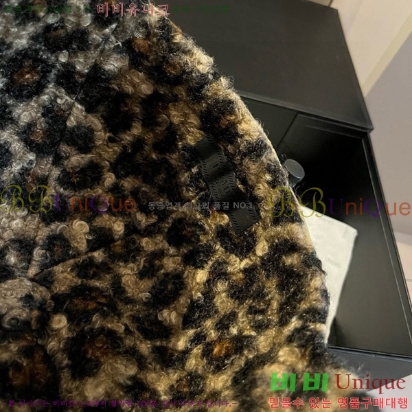 ����� ���� P1558040-2