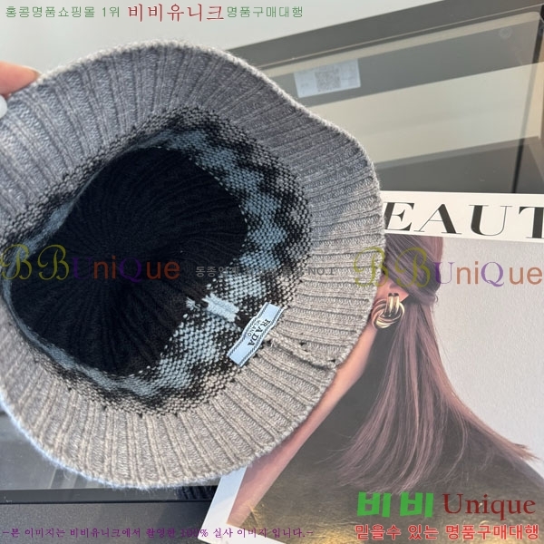 ����� ���� P1558042-4
