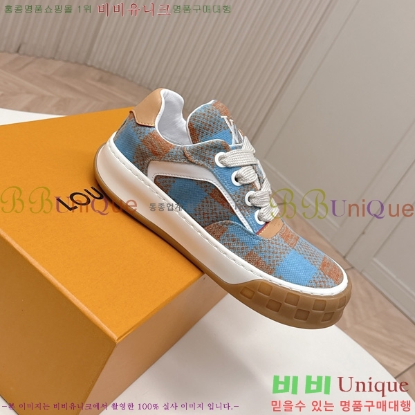 �������� ���̺��� Tilted Sneaker ����Ŀ�� LV402282-16
