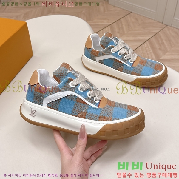 �������� ���̺��� Tilted Sneaker ����Ŀ�� LV402282-16