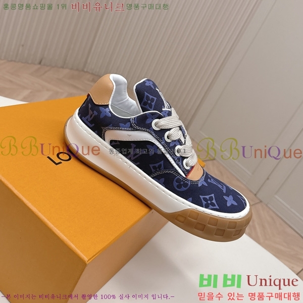 �������� ���̺��� Tilted Sneaker ����Ŀ�� LV402282-2