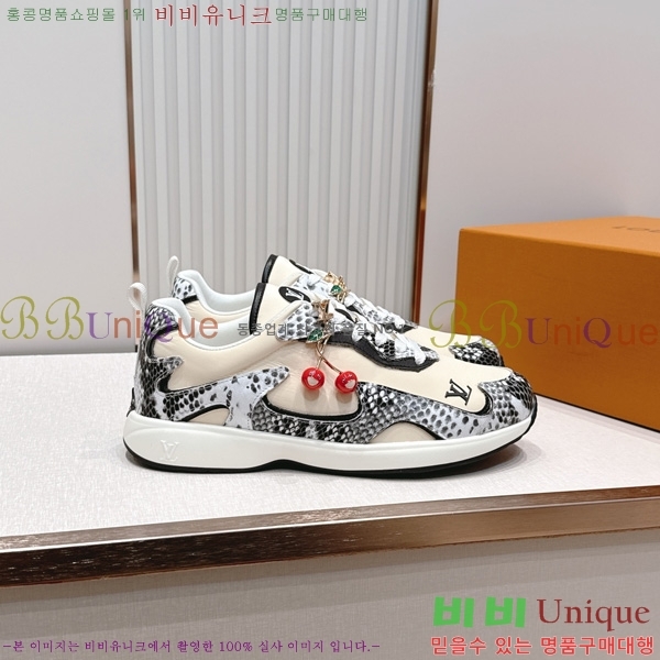 ���� ����*�� Runner Tatic ����Ŀ�� L4500123