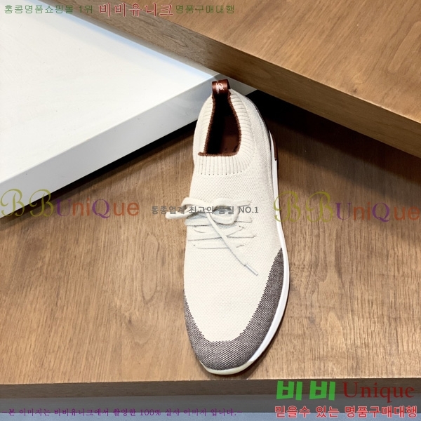 ���� �η�**�� ����Ŀ�� 1LP944802-2