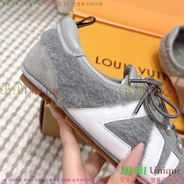 ���� ����*�� Sneakerina ����Ŀ�� 6LT288901