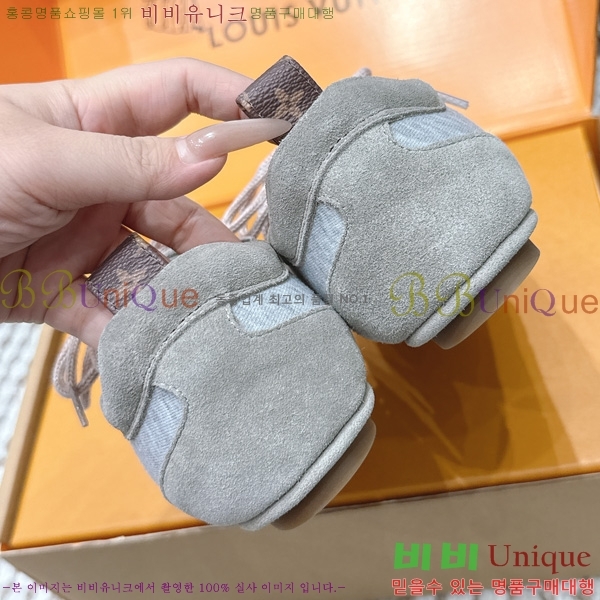 ���� ����*�� Sneakerina ����Ŀ�� 1LT889001
