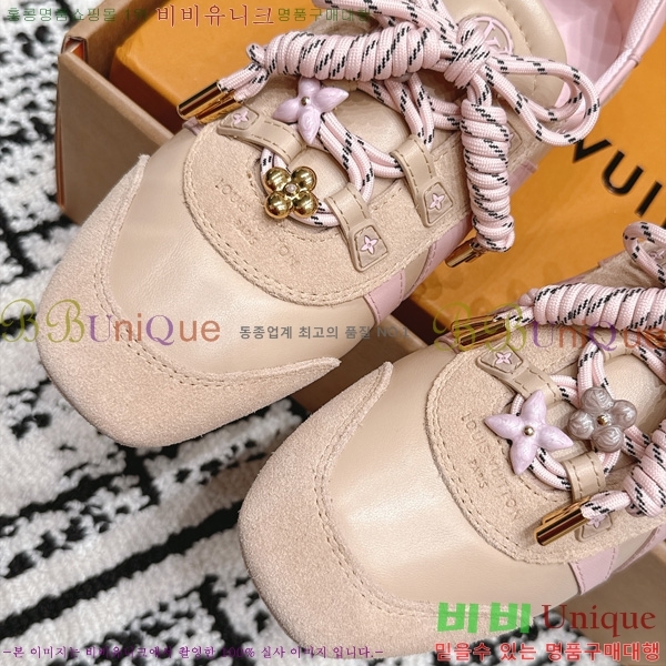 ���� ����*�� Sneakerina ����Ŀ�� 1LT8277702-3