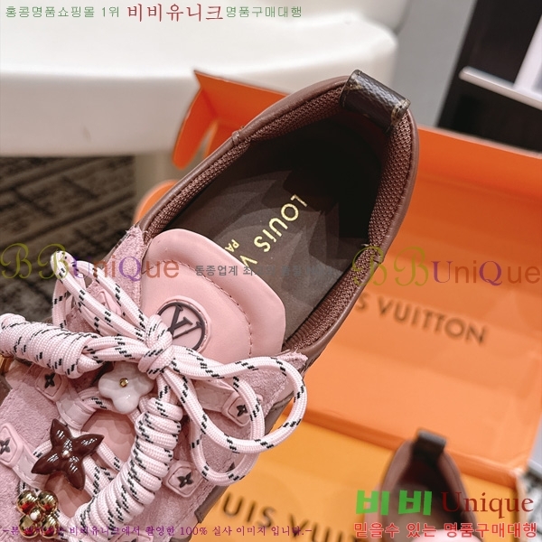 ���� ����*�� Sneakerina ����Ŀ�� 1LT8277702-4