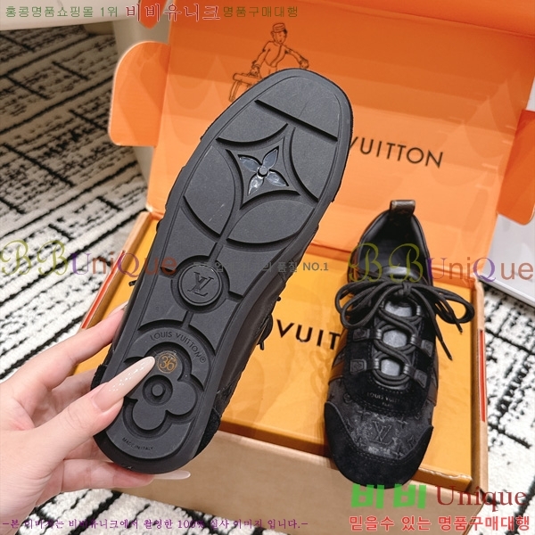 ���� ����*�� Sneakerina ����Ŀ�� 1LT8277702-1