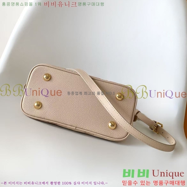 #����*�� ũ�ν��� M26409-101
