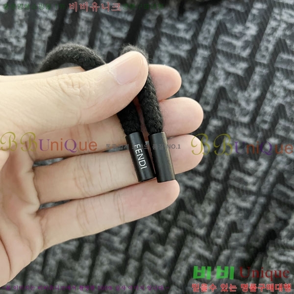 ���� ��� �ĵ�Ƽ FD57182-2