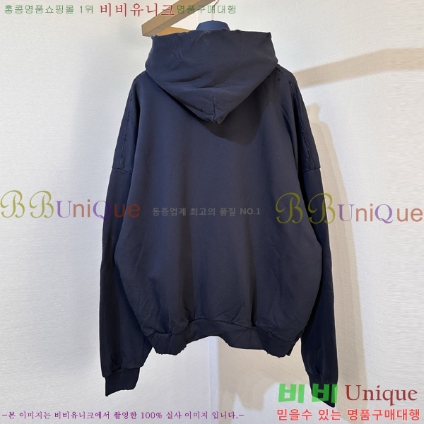 ���� �߷��þư� �ĵ�Ƽ BA546390-4