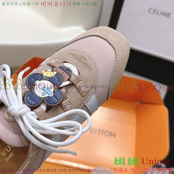 ���� ����*�� Sneakerina ����Ŀ�� 2LT264480